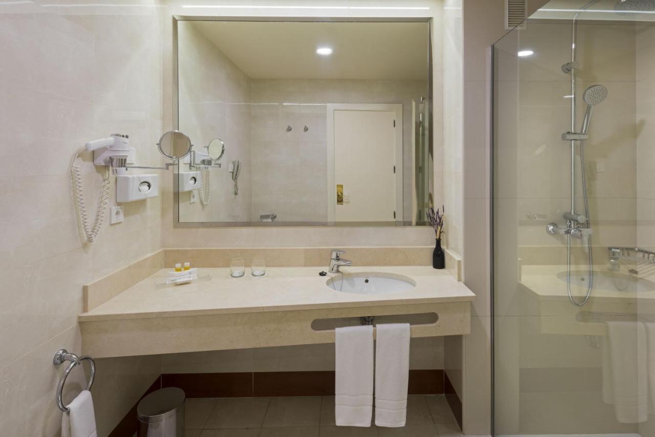 Habitación Doble Superior con aparcamiento (1 adulto)